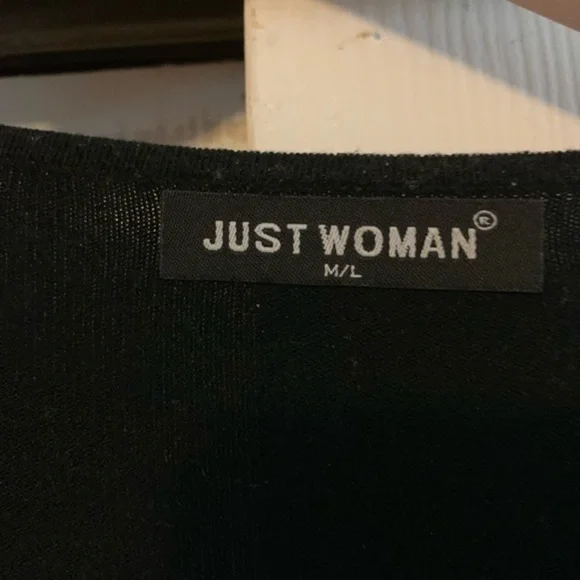 Black long sleeved V-Neck Mini Dress Size M /L - Picture 5 of 8